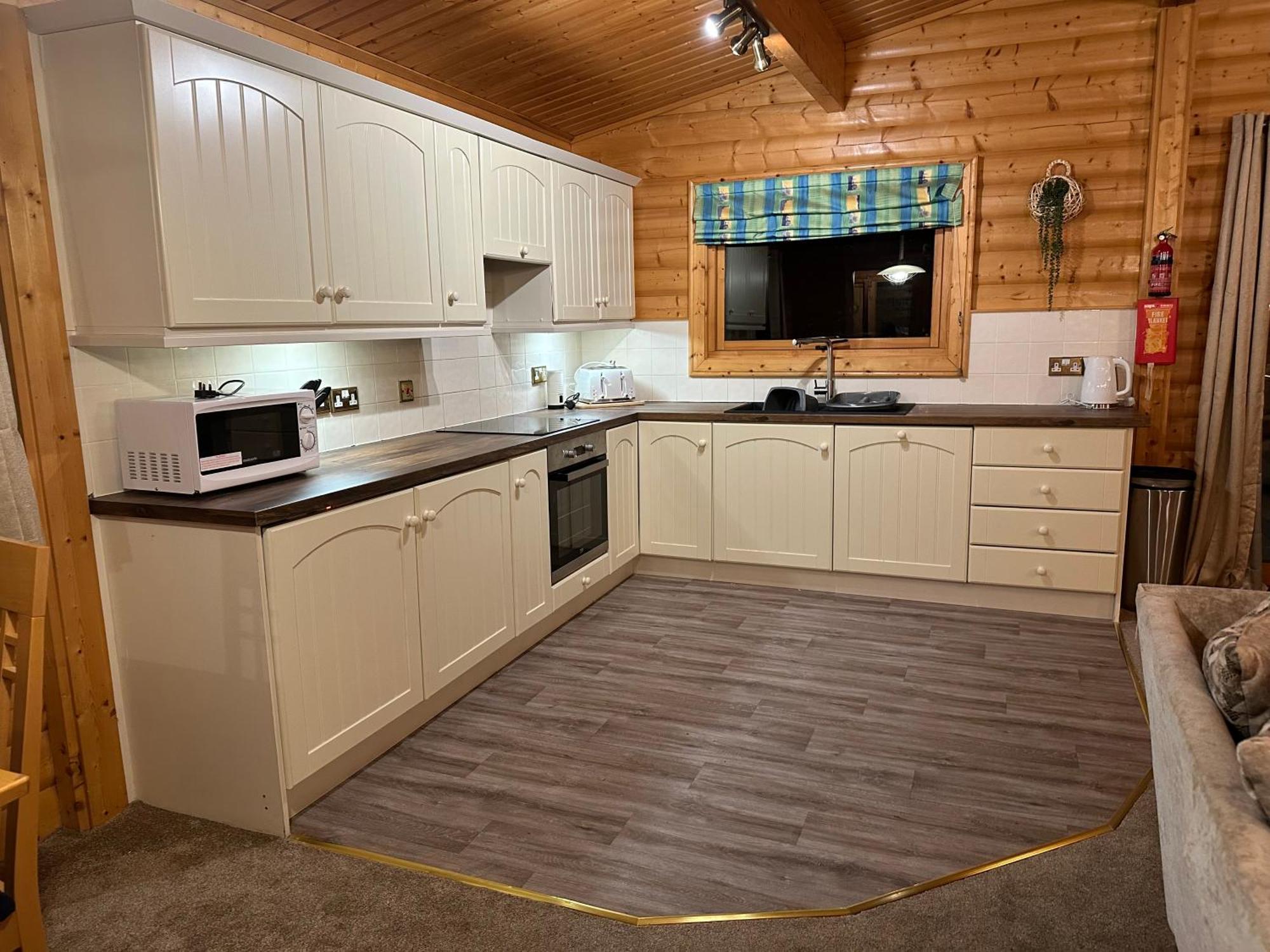 Bamboo Retreat Villa Лаут Екстериор снимка