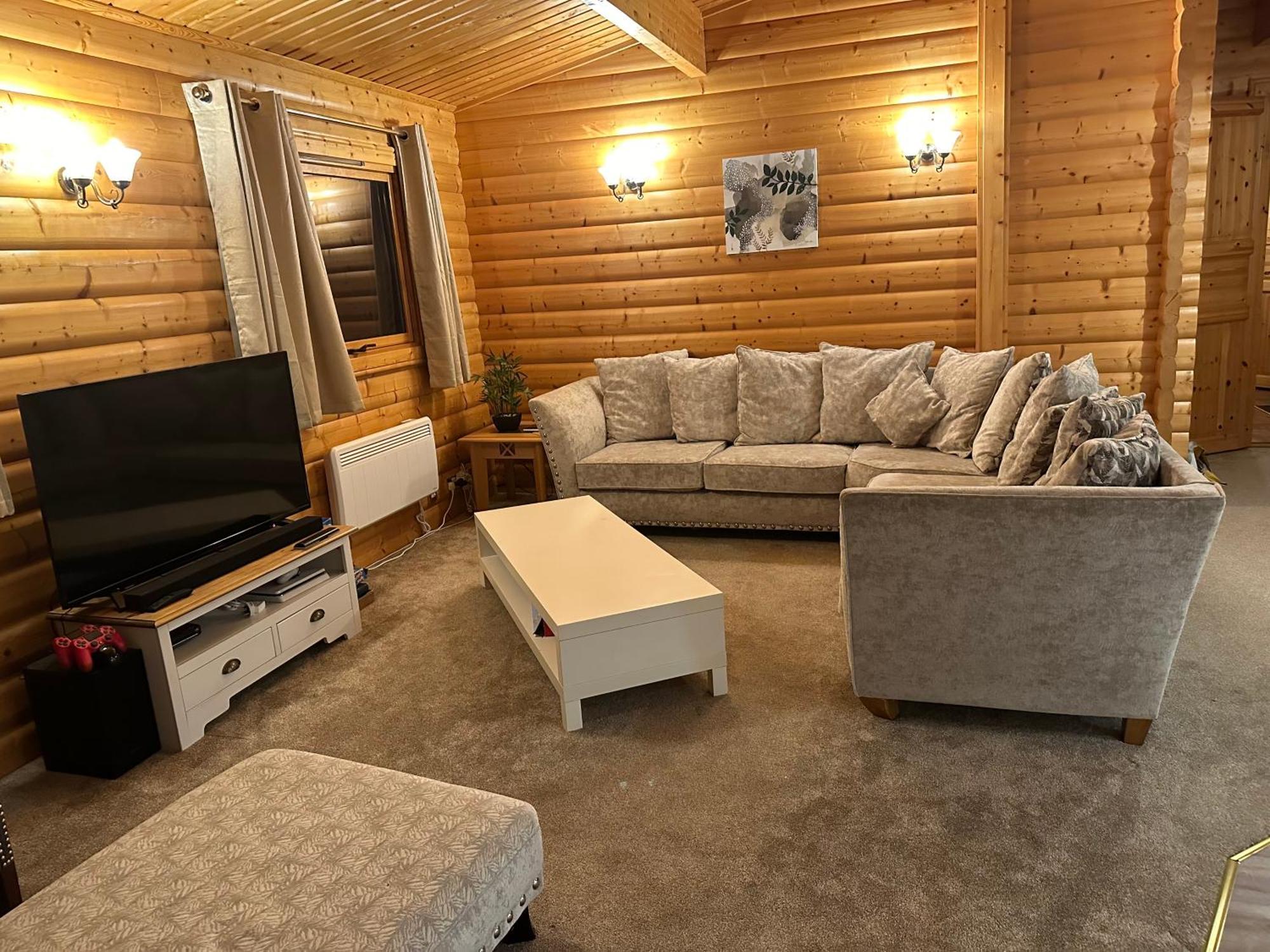 Bamboo Retreat Villa Лаут Екстериор снимка