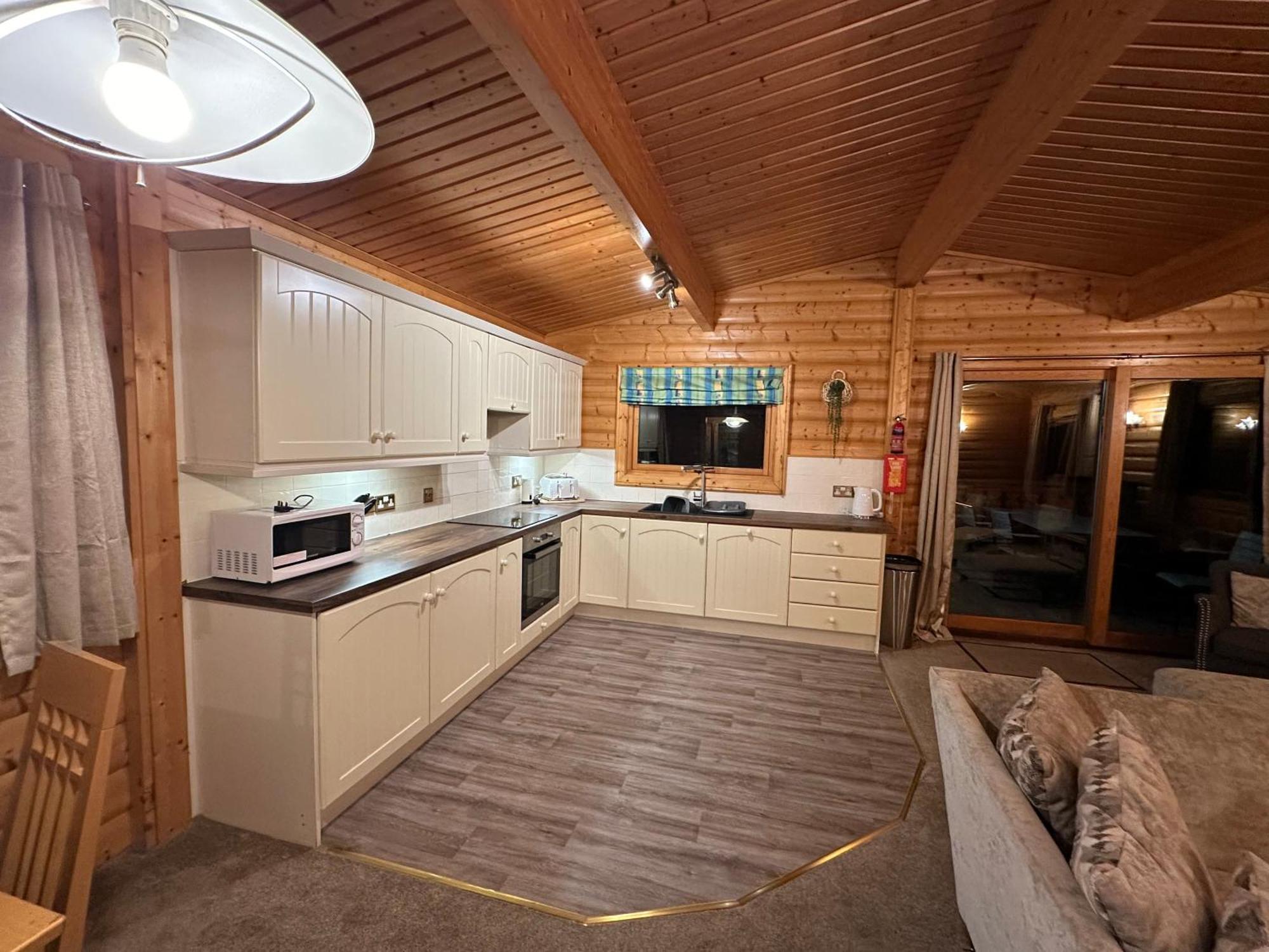 Bamboo Retreat Villa Лаут Екстериор снимка